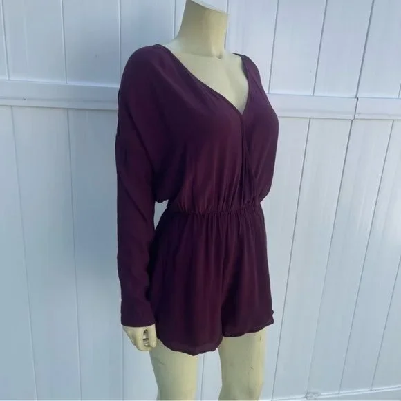 Burgundy Long Sleeve V-neck Romper with Crochet Details Size S - Picture 3 of 12